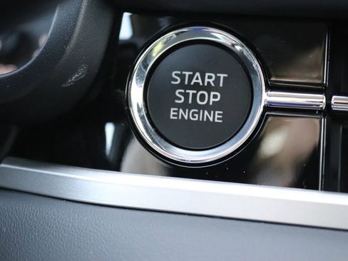 New 2026 Mitsubishi Outlander ES image 12