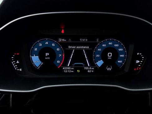 Used 2023 Audi Q3 2.0T Premium Plus w/ Premium Plus Package image 20