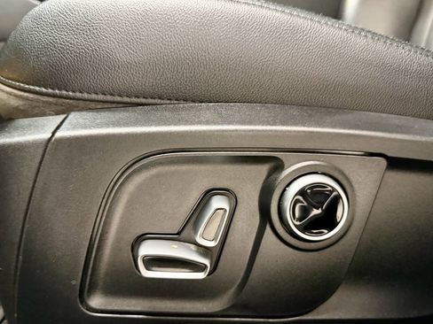 Used 2022 Maserati Levante GT image 46