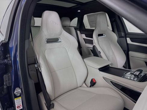 New 2025 Jaguar F-PACE R-Dynamic S image 28