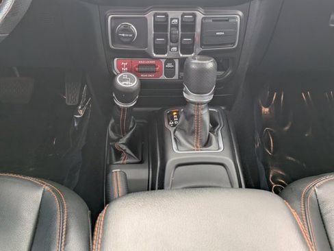 Certified 2023 Jeep Gladiator Mojave w/ LED Lighting Group image 16