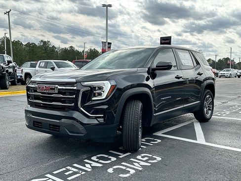 New 2026 GMC Terrain Elevation w/ Technology Package II image 2