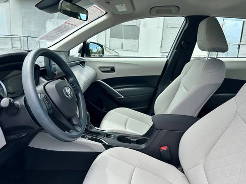 Certified 2022 Toyota Corolla Cross L AWD/4WD image 10