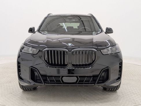New 2026 BMW X5 xDrive40i w/ M Sport Package AWD/4WD image 6