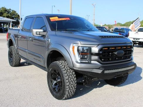 Used 2021 Ford F150 Lariat w/ Equipment Group 502A High AWD/4WD image 16