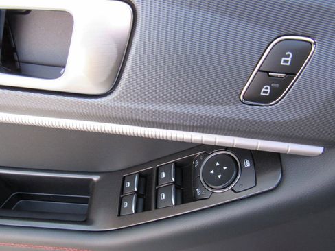 New 2026 Ford Explorer ST-Line AWD/4WD image 9