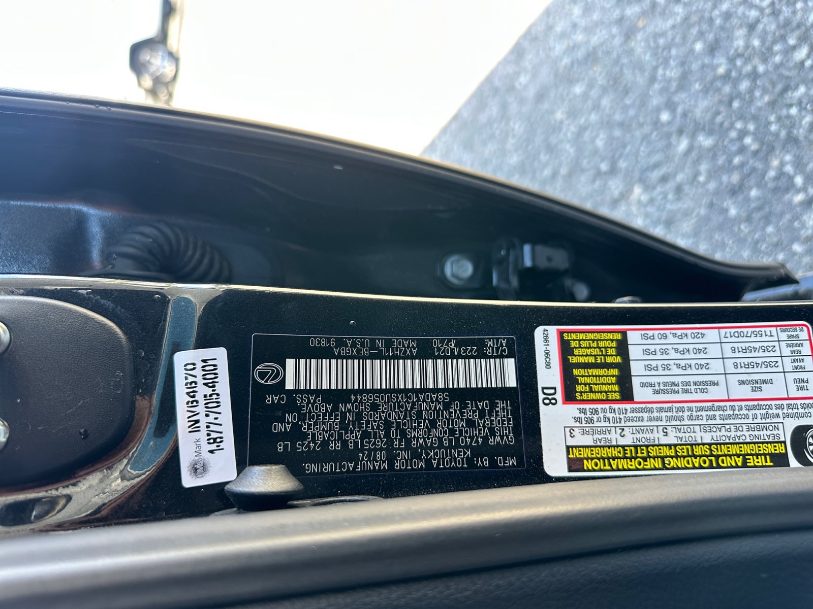 Used 2025 Lexus ES 300h w/ Premium Package FWD image 27