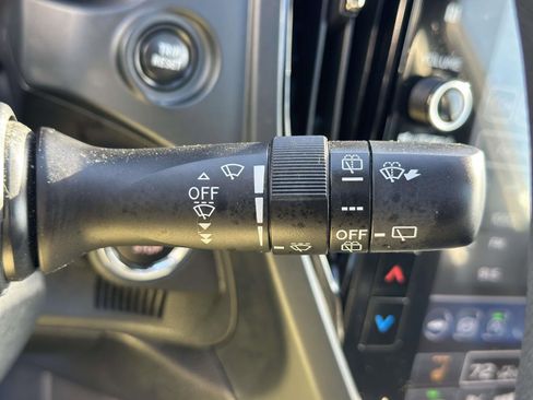 Used 2025 Subaru Forester Sport image 17