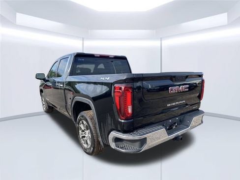 Used 2025 GMC Sierra 1500 SLT AWD/4WD image 10