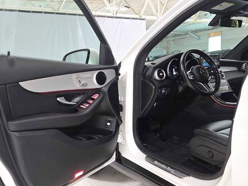 Certified 2021 Mercedes-Benz GLC 300 4MATIC image 19