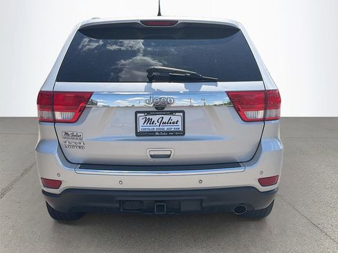 Used 2013 Jeep Grand Cherokee Limited w/ Trailer Tow Group AWD/4WD image 5