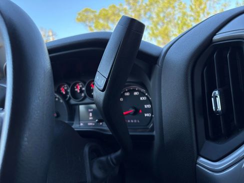 Used 2022 Chevrolet Silverado 1500 Custom image 29