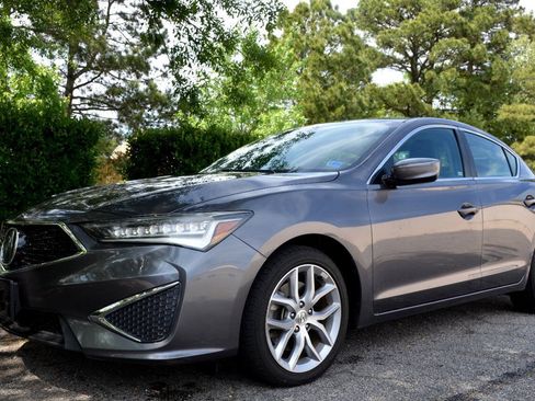 Used 2019 Acura ILX FWD image 3