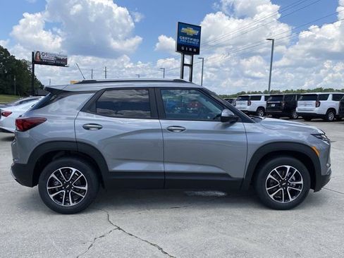 New 2026 Chevrolet TrailBlazer LT w/ Convenience Package image 6