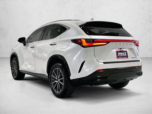Used 2024 Lexus NX 250 FWD image 13