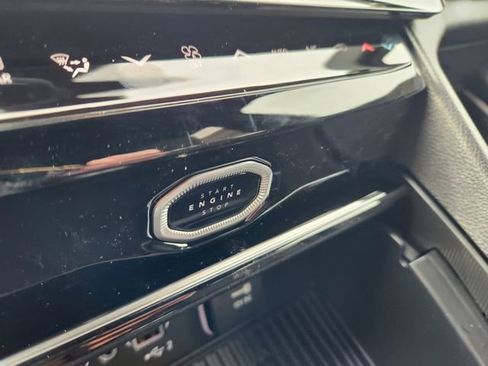 New 2026 Jeep Grand Cherokee Limited AWD/4WD image 18