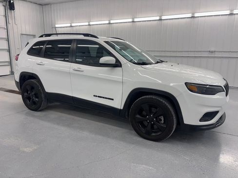 Used 2021 Jeep Cherokee Latitude Plus FWD image 1