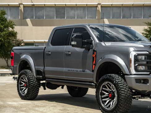 Used 2024 Ford F250 Lariat w/ Lariat Ultimate Package AWD/4WD image 26