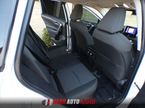 Used 2023 Toyota RAV4 AWD Hybrid image 27
