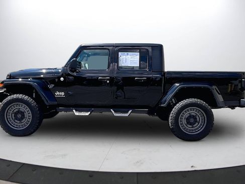 Used 2023 Jeep Gladiator Overland AWD/4WD image 5