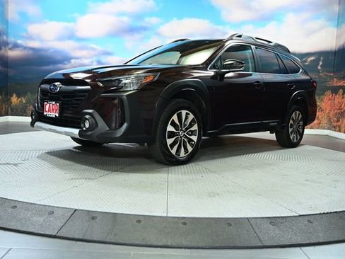 Used 2024 Subaru Outback Limited image 4