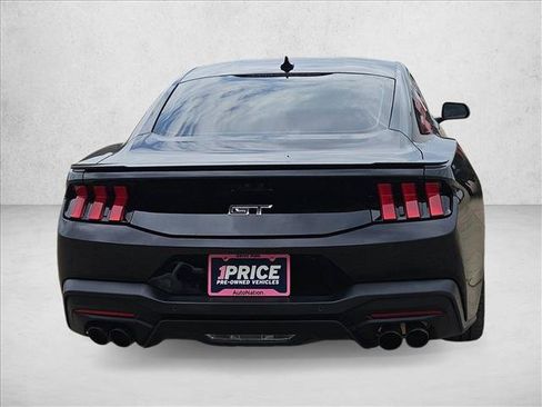 Used 2025 Ford Mustang GT Premium RWD image 6
