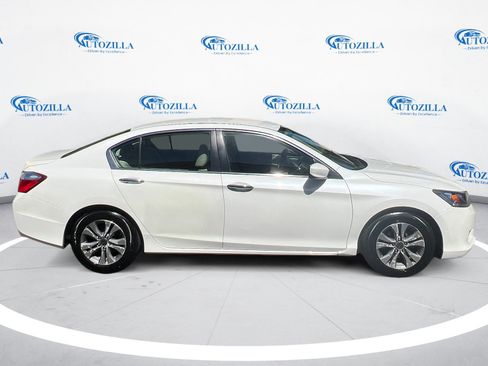 Used 2015 Honda Accord LX image 6