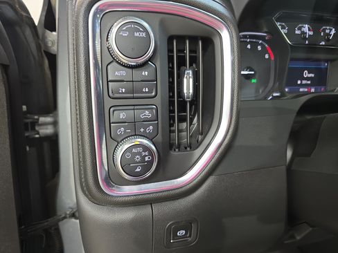 Used 2022 GMC Sierra 1500 SLT w/ SLT Premium Package AWD/4WD image 23