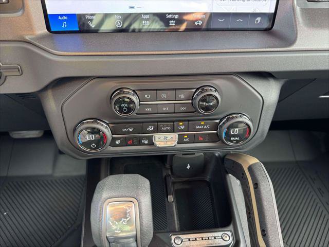 Used 2026 Ford Bronco Badlands AWD/4WD image 30