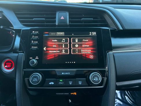 Used 2021 Honda Civic Sport image 22