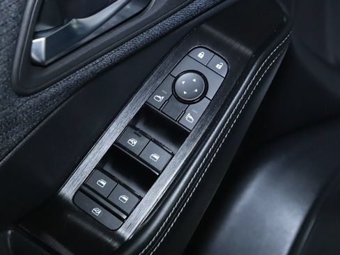 Certified 2023 Nissan Rogue SV AWD/4WD image 16