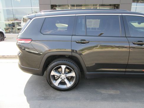 Used 2024 Jeep Grand Cherokee L Limited w/ Trailer Tow Package AWD/4WD image 12