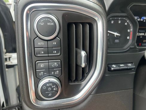 Used 2021 GMC Sierra 1500 AT4 w/ AT4 Carbonpro Edition AWD/4WD image 26