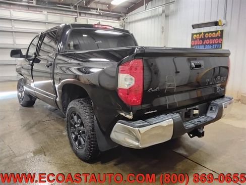 Used 2021 Toyota Tundra SR5 w/ SR5 Upgrade Package AWD/4WD image 3