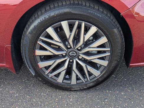 Certified 2023 Nissan Altima 2.5 SV image 10