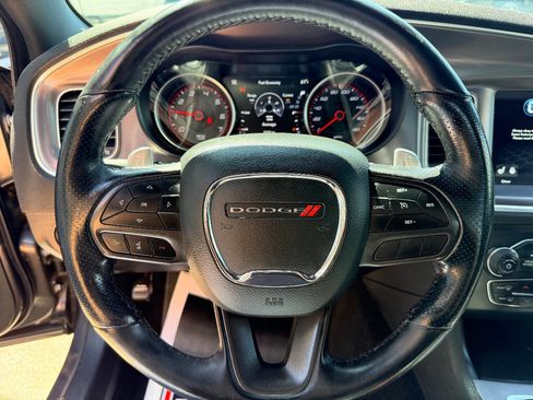 Used 2020 Dodge Charger Scat Pack RWD image 21