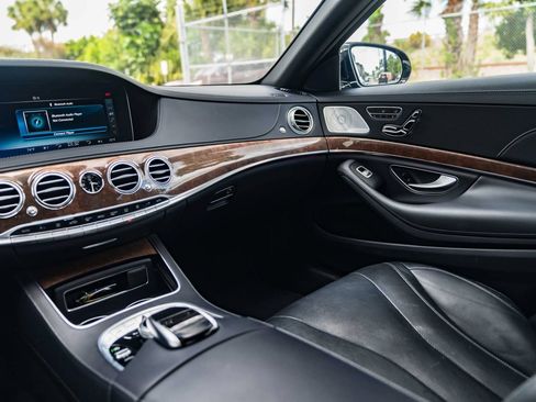 Used 2018 Mercedes-Benz S 450 4MATIC Sedan image 26