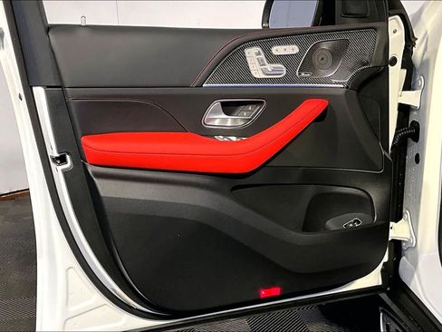 New 2026 Mercedes-Benz GLE 63 AMG S image 11