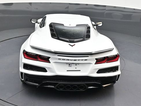 Used 2026 Chevrolet Corvette Z06 RWD image 16