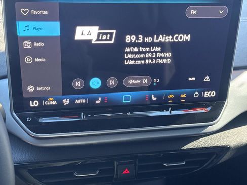 Used 2024 Volkswagen ID.4 Pro image 21