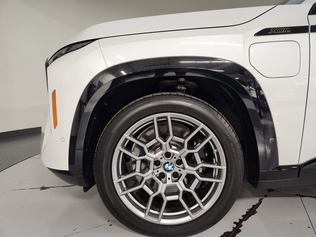 Used 2023 BMW XM AWD/4WD image 11