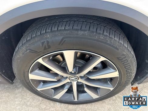 Certified 2025 Acura MDX SH-AWD w/ Technology Package image 37