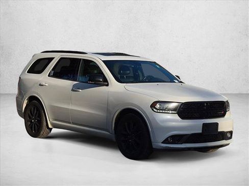 Used 2017 Dodge Durango GT w/ Premium Group AWD/4WD image 3