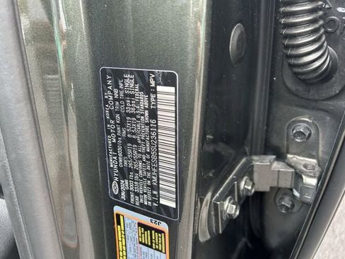 Used 2025 Genesis GV80 2.5T Standard image 38