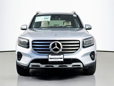 New 2026 Mercedes-Benz GLB 250 image 2