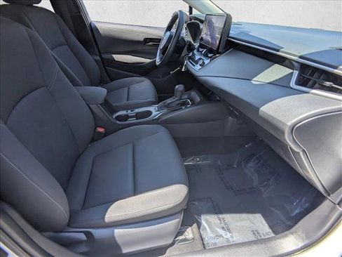 Used 2024 Toyota Corolla LE FWD image 19