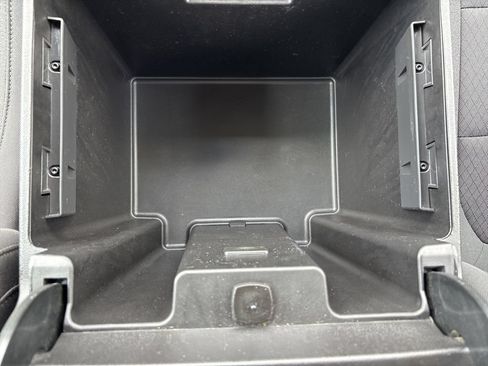 Used 2022 Chevrolet Silverado 1500 RST AWD/4WD image 35