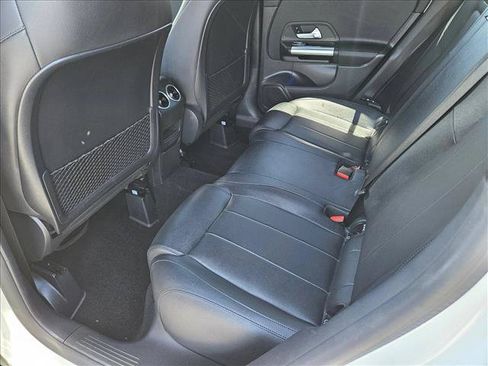 Used 2023 Mercedes-Benz GLA 250 image 17