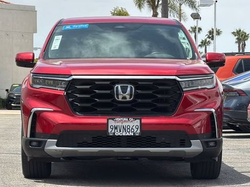 Certified 2024 Honda Pilot EX-L image 9