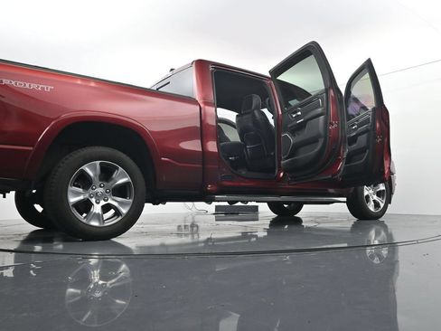 Used 2021 RAM 1500 Laramie w/ Sport Appearance Package AWD/4WD image 43